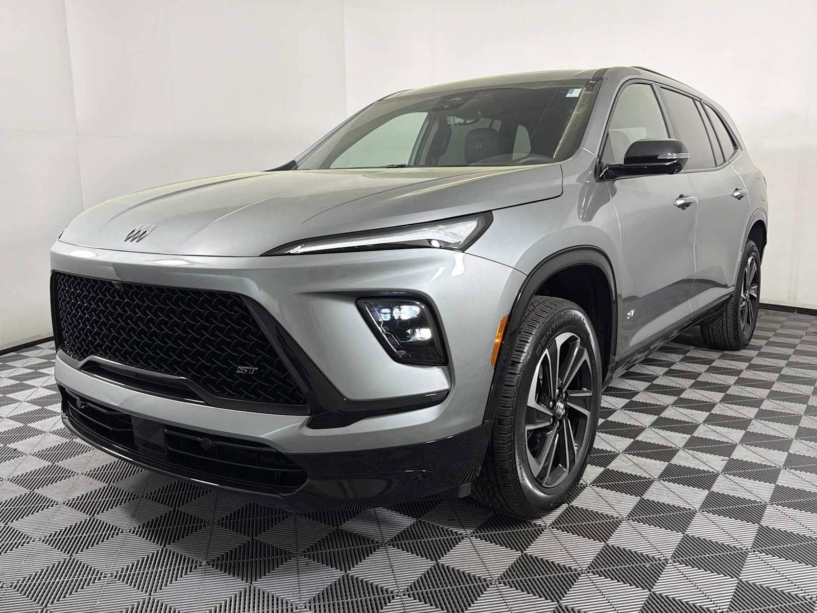 New 2026 Buick Enclave Sport Touring w/ Power Package image 3