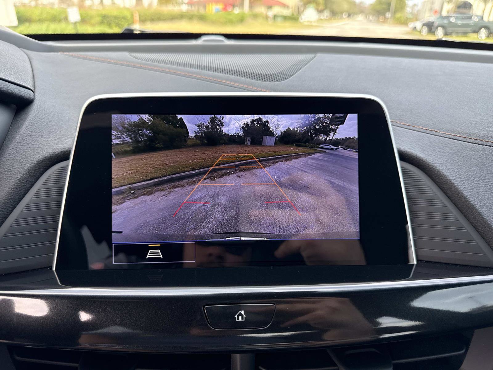 Used 2025 Cadillac CT4 V w/ LPO, ONYX Package image 24