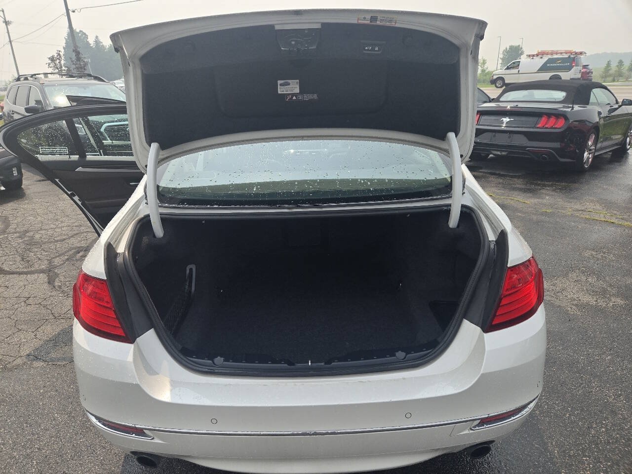 Used 2014 BMW 535i xDrive Sedan AWD/4WD image 13