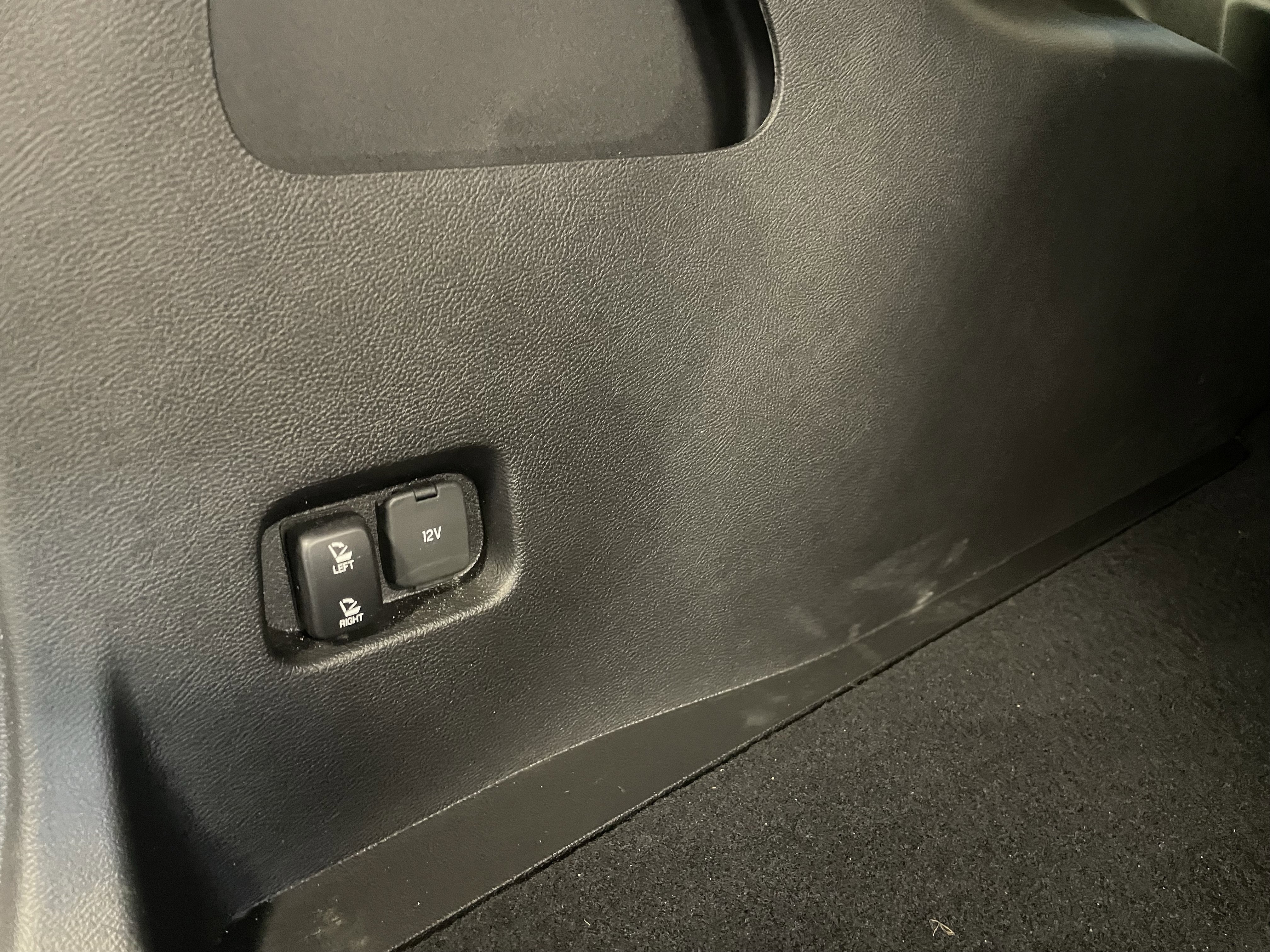 Used 2023 Ford Edge SEL w/ Convenience Package image 30