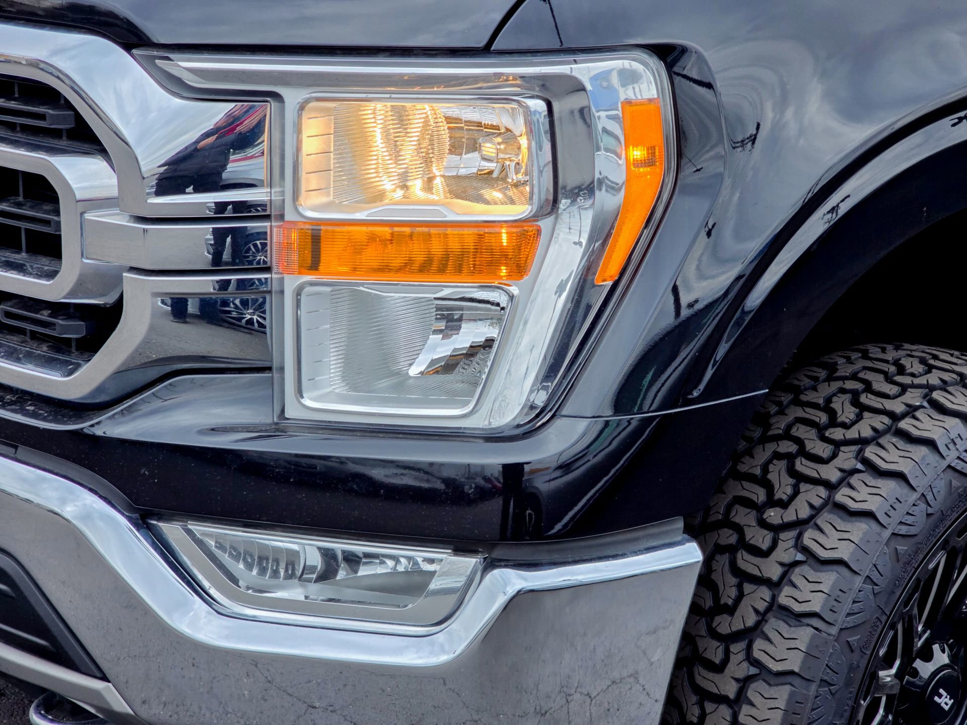 Used 2021 Ford F150 XLT w/ XTR Package image 5