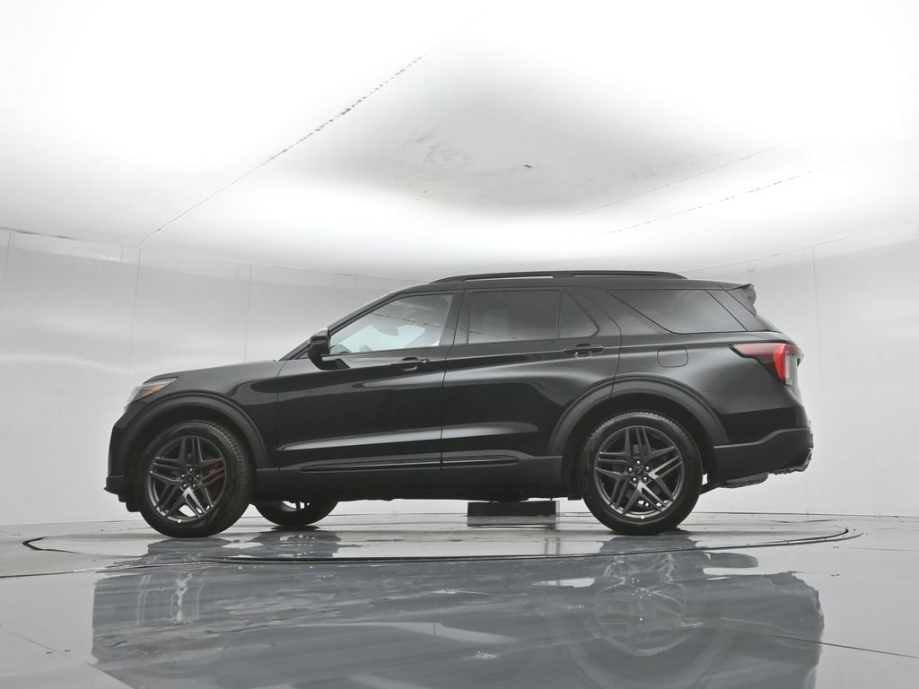 New 2026 Ford Explorer ST RWD image 54