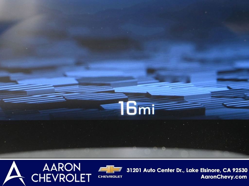 New 2025 Chevrolet Suburban Premier w/ LPO, Illumination Package image 8