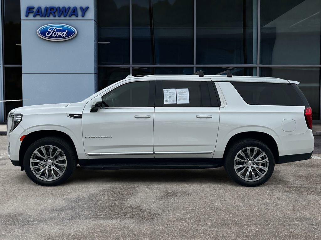 Used 2021 GMC Yukon XL Denali AWD/4WD image 7
