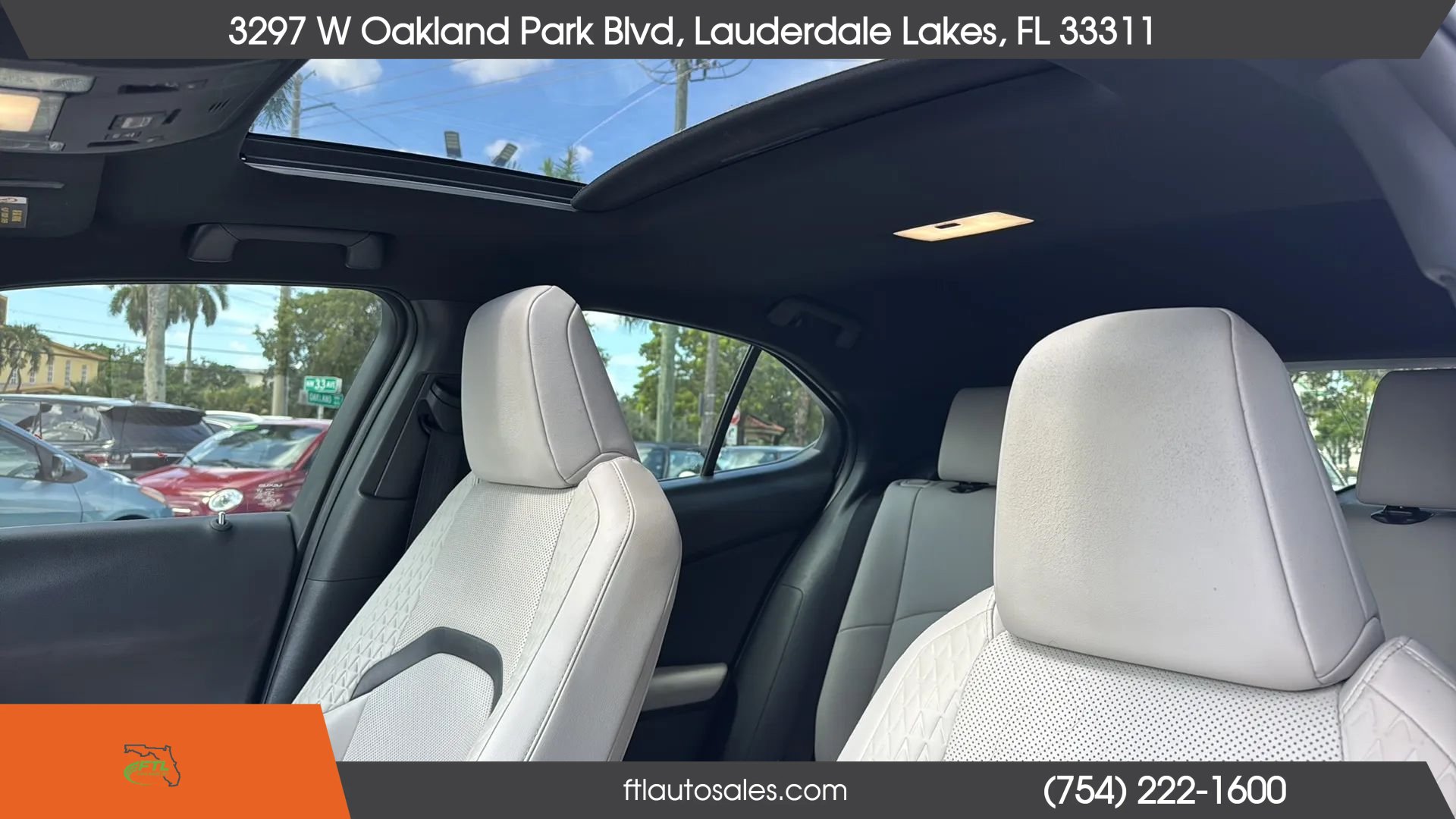Used 2019 Lexus UX 200 w/ Premium Package FWD image 23