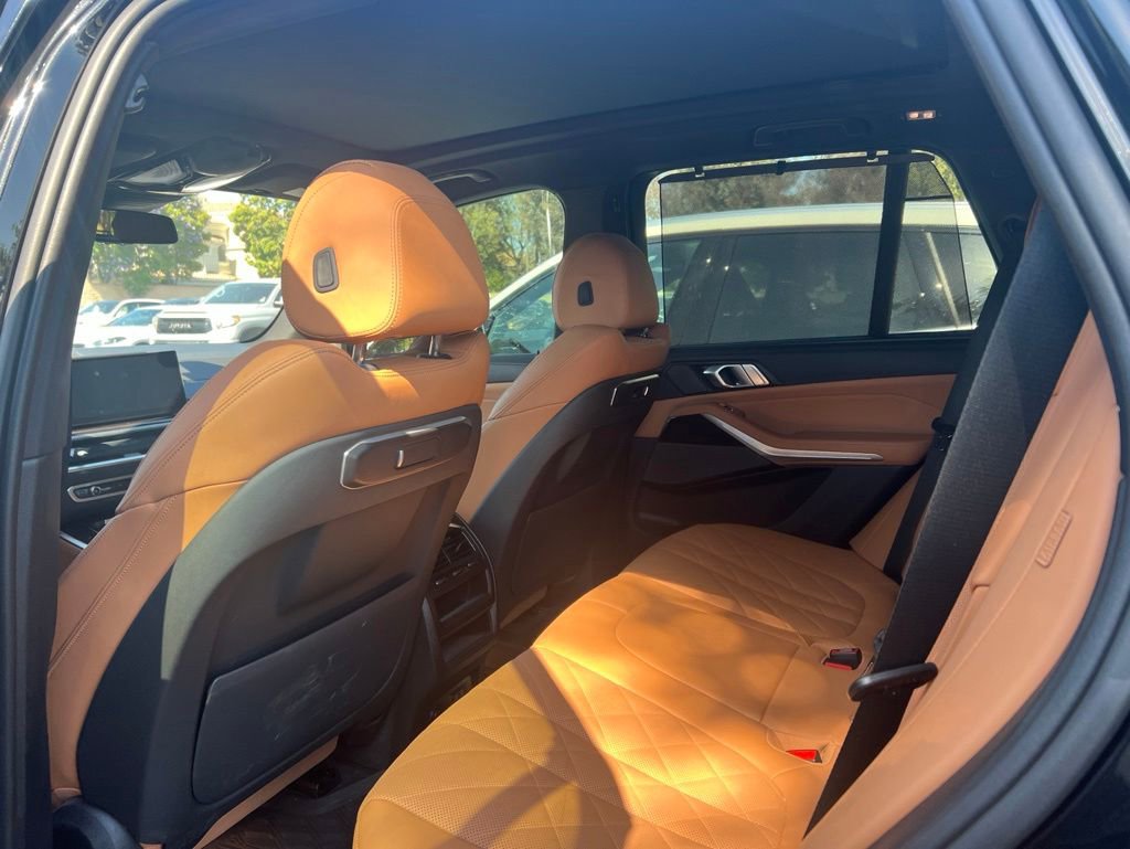 Used 2024 BMW X5 sDrive40i w/ Premium Package RWD image 7