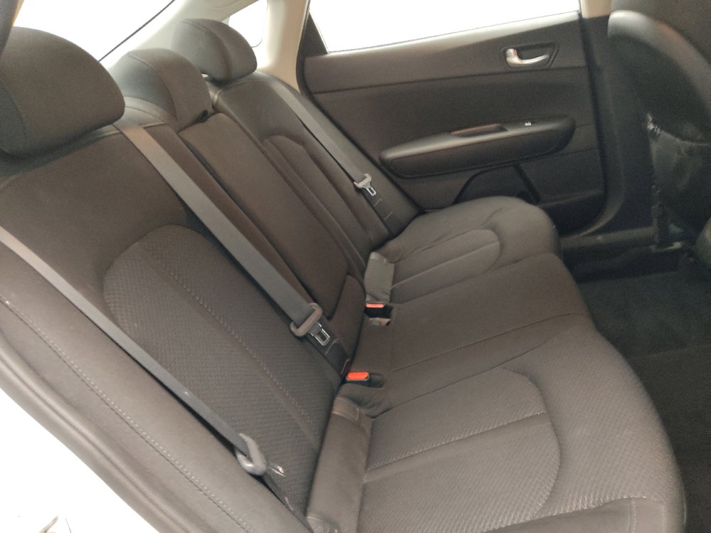 Used 2018 Kia Optima LX FWD image 19