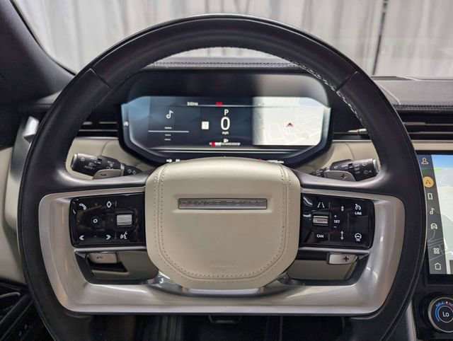 Used 2023 Land Rover Range Rover SE image 21