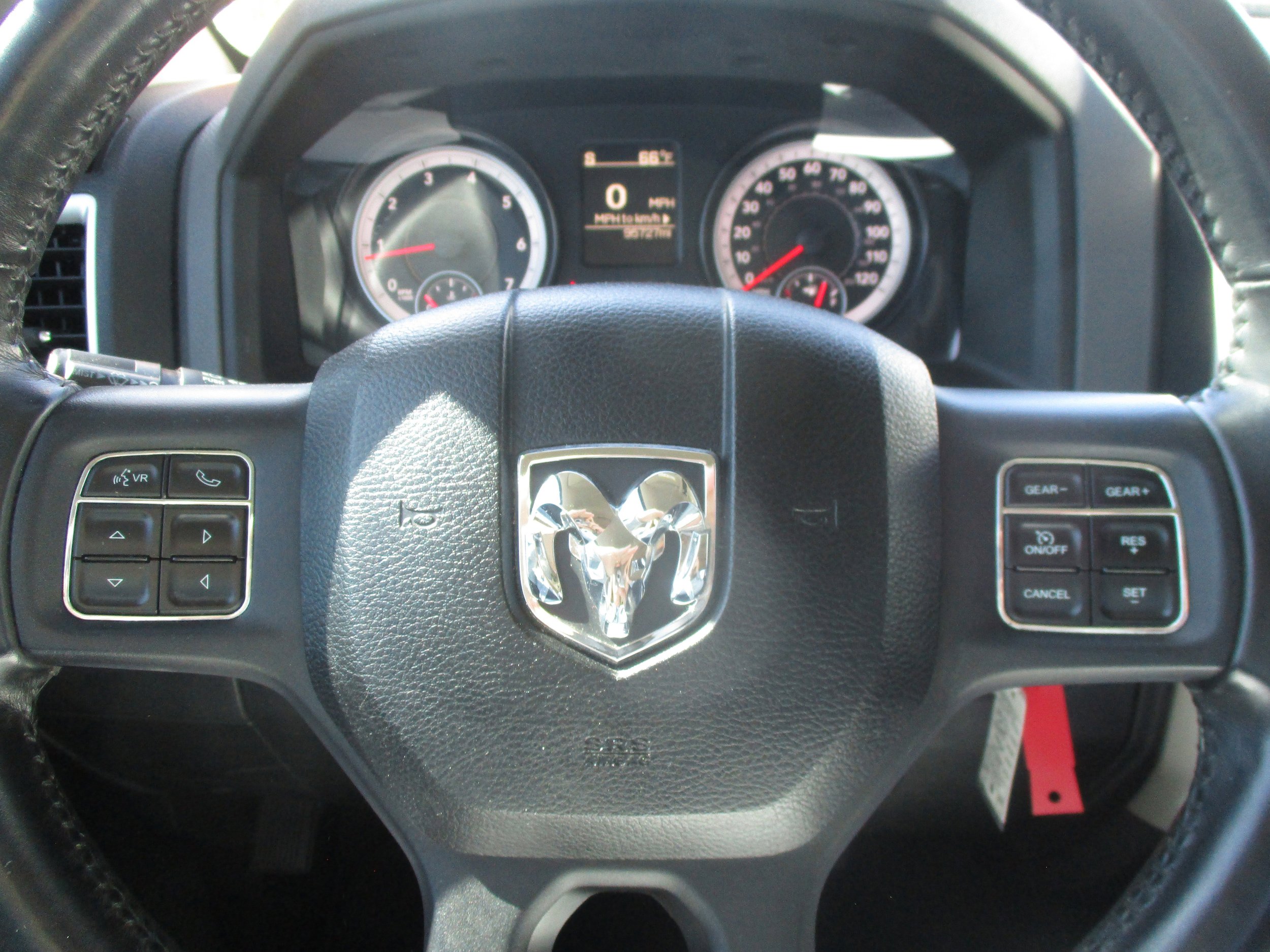 Used 2015 RAM 1500 Big Horn AWD/4WD image 10