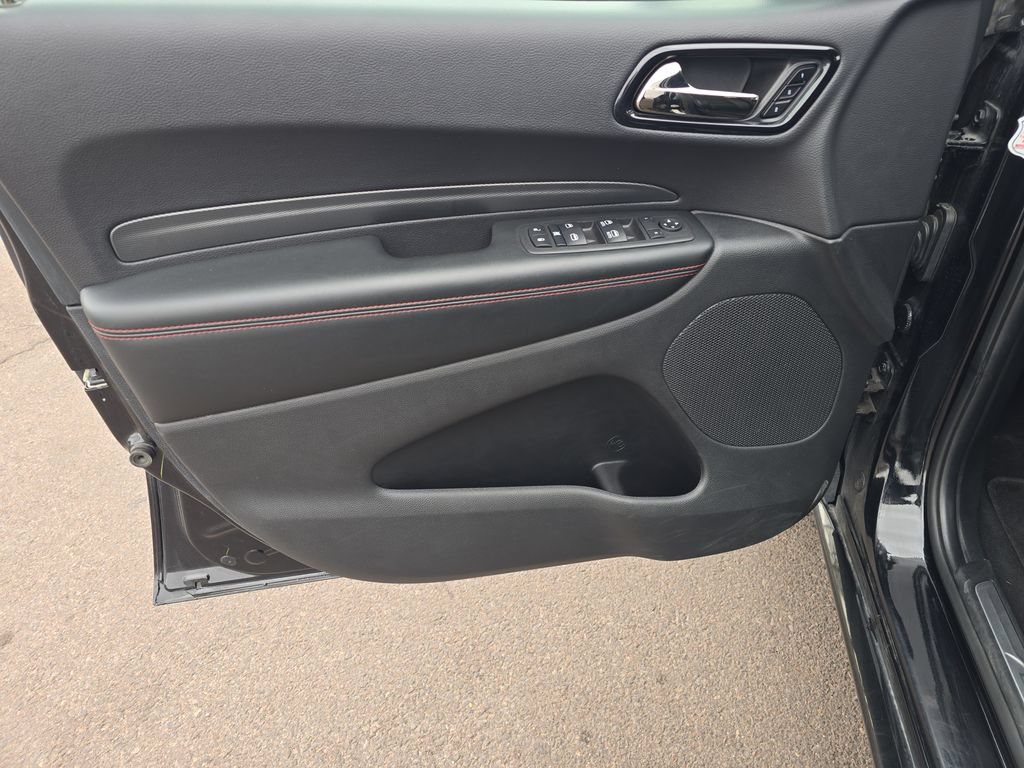 Used 2025 Dodge Durango GT AWD/4WD image 12