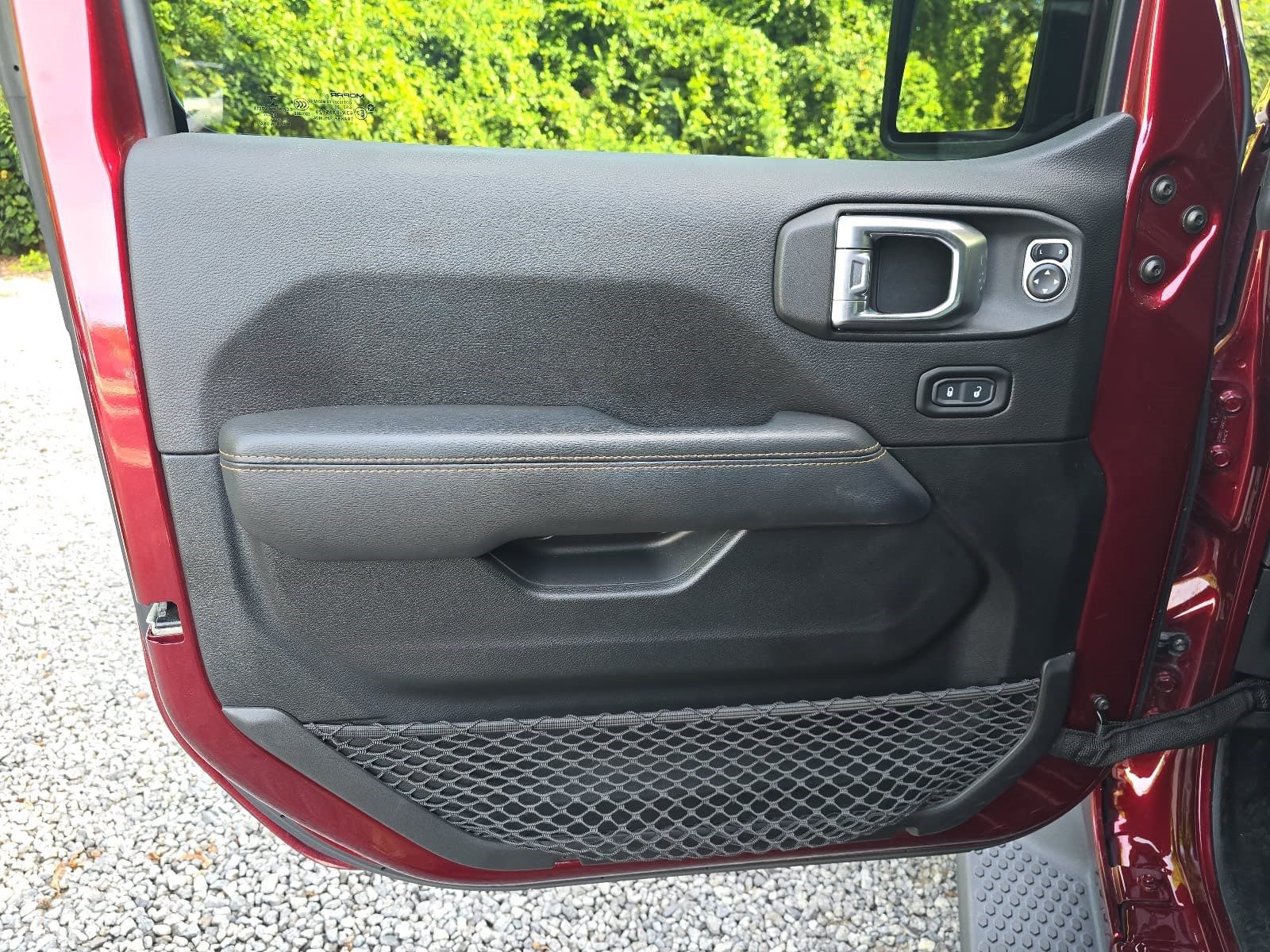 Used 2021 Jeep Wrangler Unlimited Sahara AWD/4WD image 19