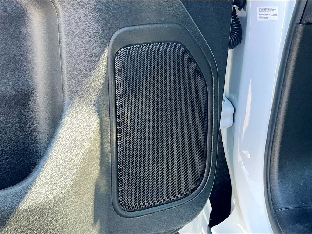 Used 2024 Chevrolet Silverado 2500 Custom w/ Custom Value Package image 18