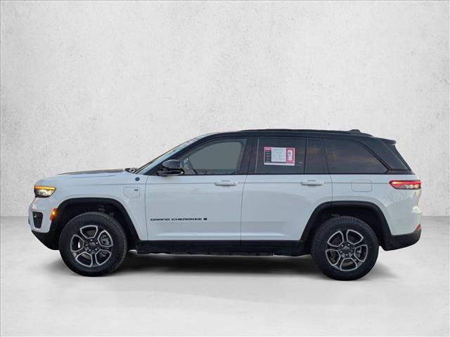 Used 2022 Jeep Grand Cherokee Trailhawk image 9