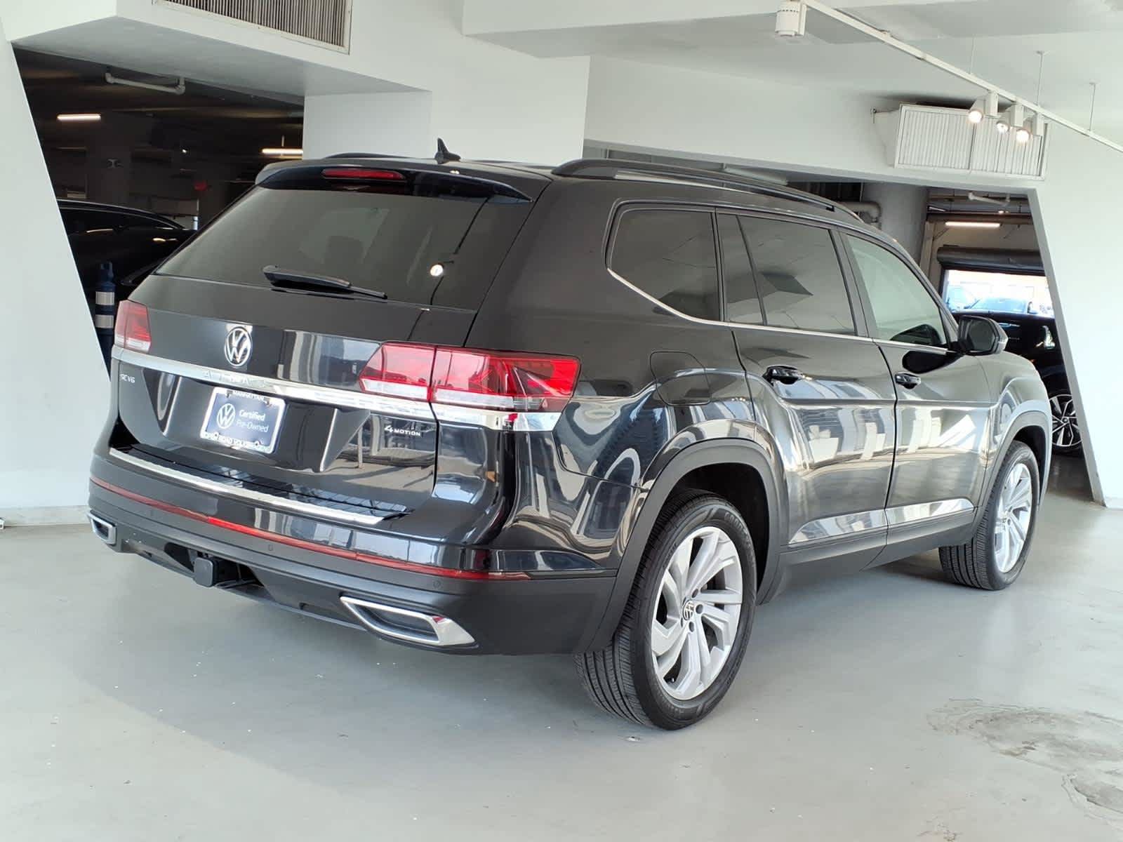 Used 2023 Volkswagen Atlas SE AWD/4WD image 4