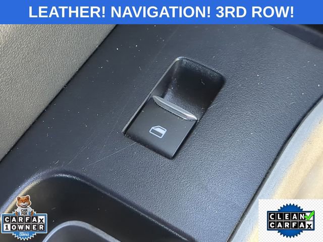 Used 2023 Ford Explorer Limited image 32