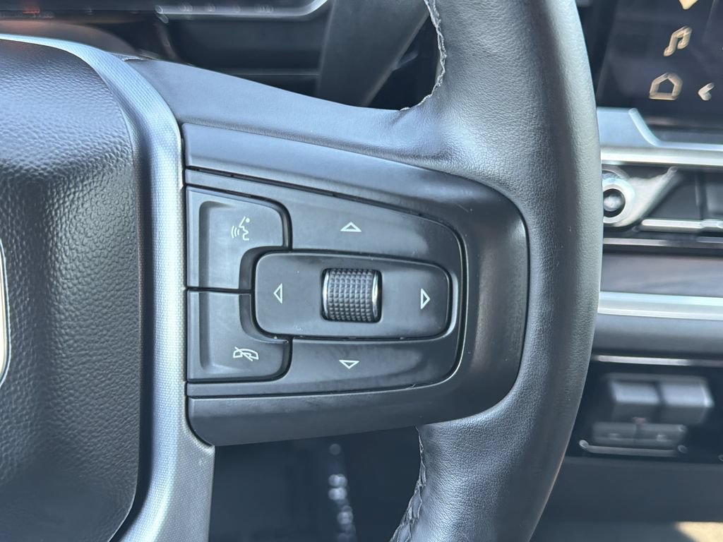 Used 2026 GMC Sierra 1500 SLT AWD/4WD image 10