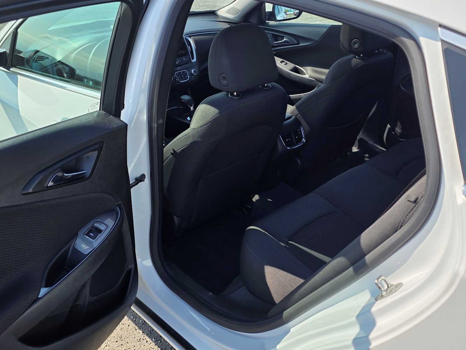 Certified 2024 Chevrolet Malibu LT FWD image 15