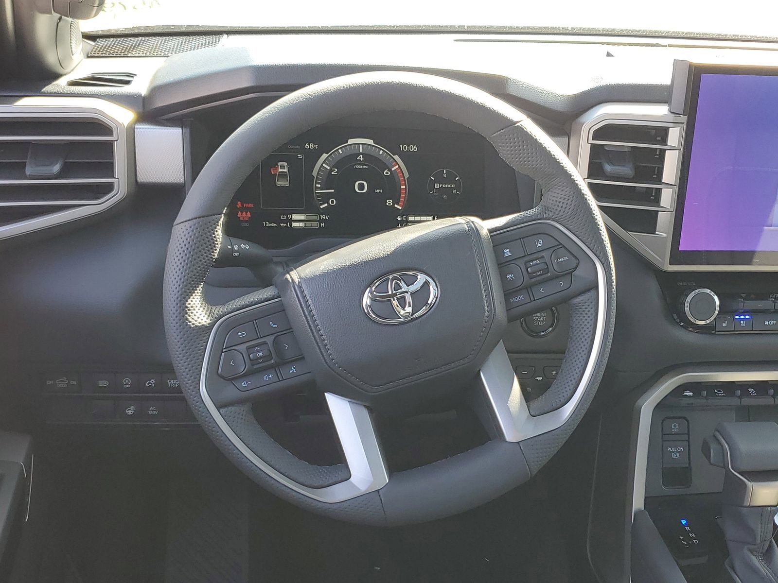 New 2026 Toyota Tundra Limited AWD/4WD image 11