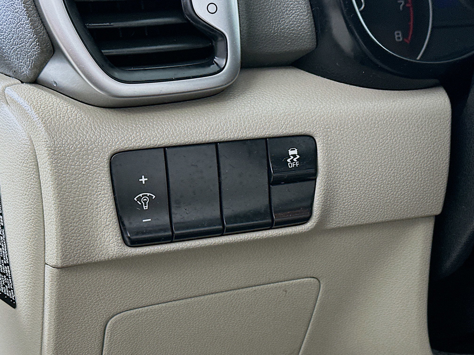 Used 2018 Kia Sportage LX image 10