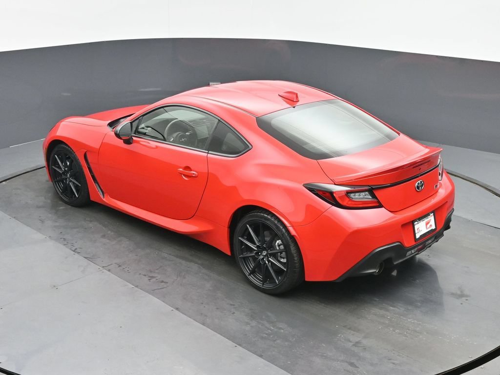 Used 2024 Toyota GR86 Premium RWD image 15