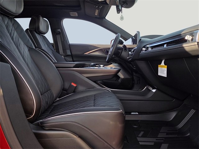 New 2026 Cadillac Lyriq V w/ Exterior Carbon Fiber Package image 14