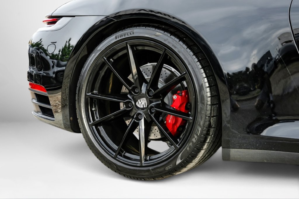 Used 2020 Porsche 911 Carrera S RWD image 55