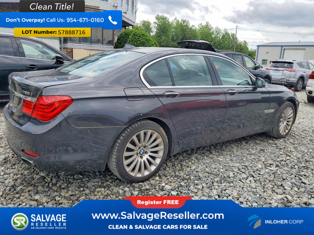 Used 2012 BMW 750i xDrive AWD/4WD image 4