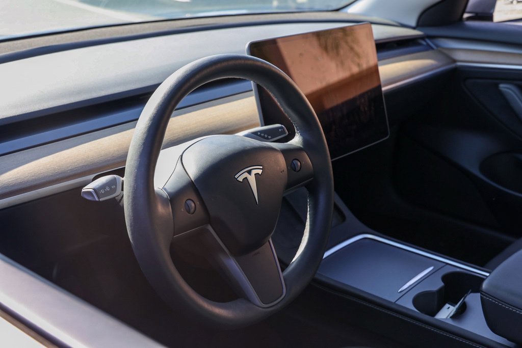 Used 2023 Tesla Model 3 Standard Range RWD image 14