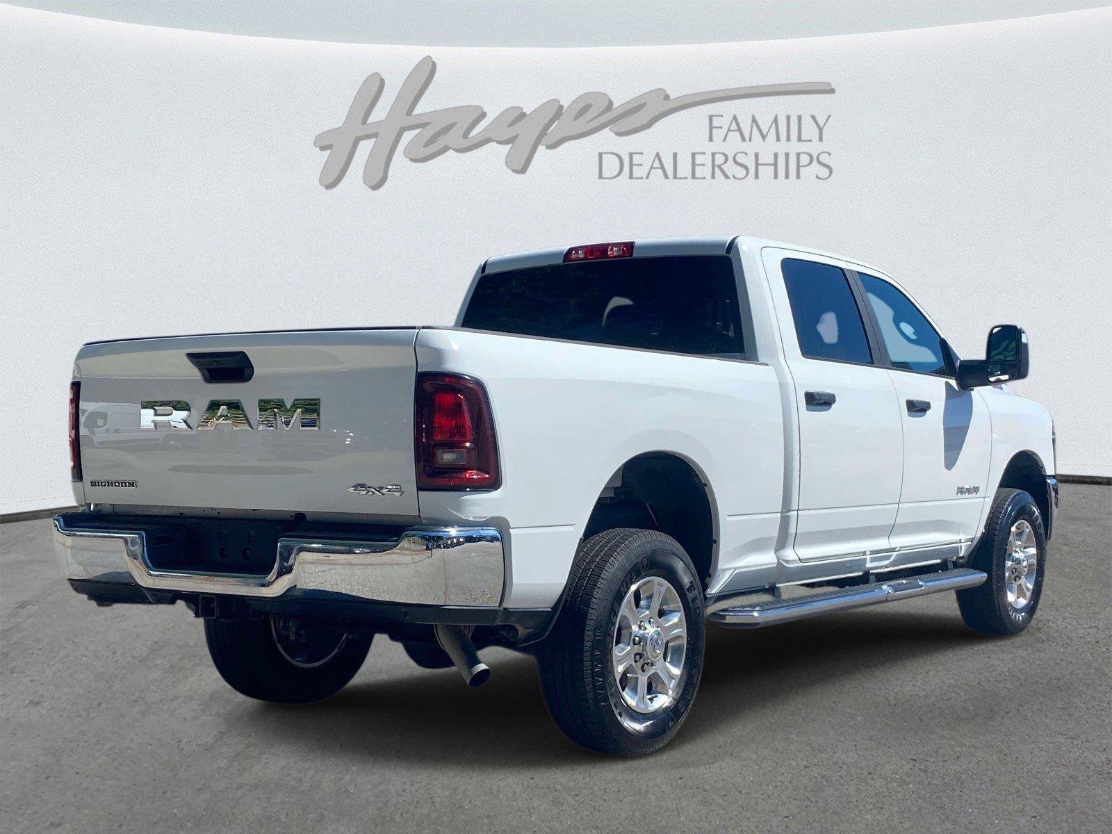 Used 2026 RAM 2500 Big Horn AWD/4WD image 3