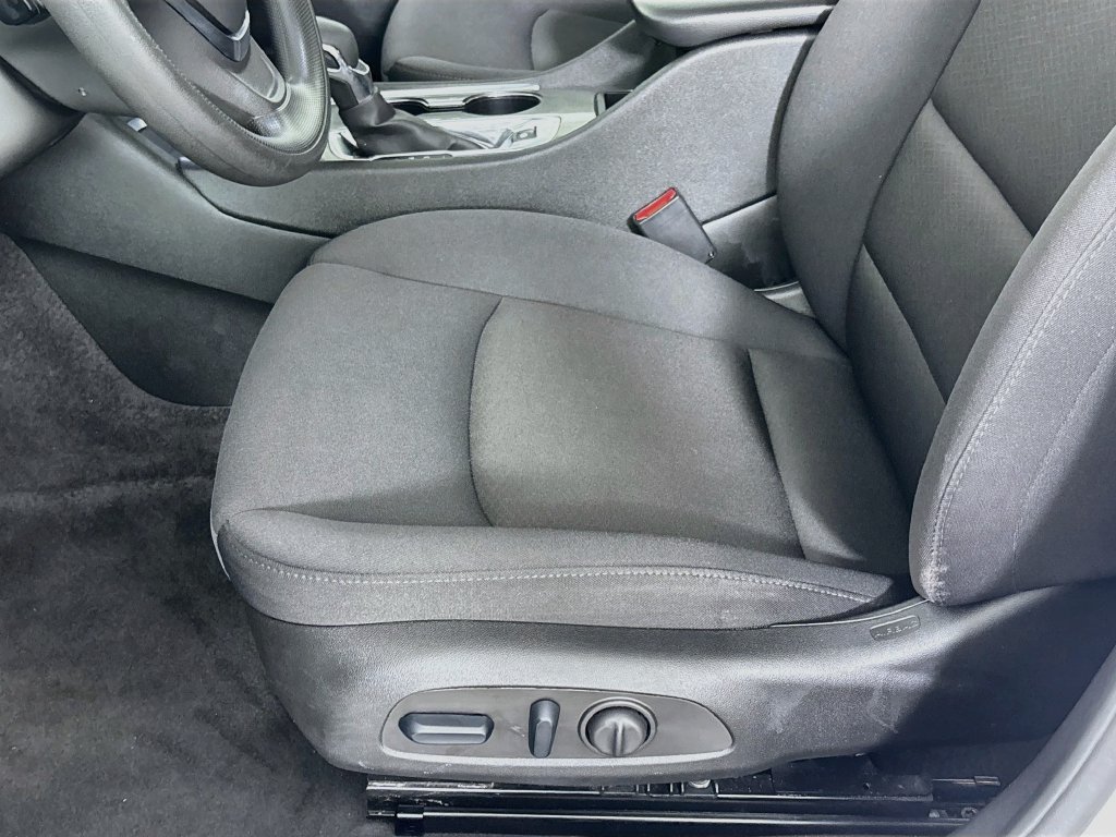 Certified 2024 Chevrolet Malibu LT FWD image 20