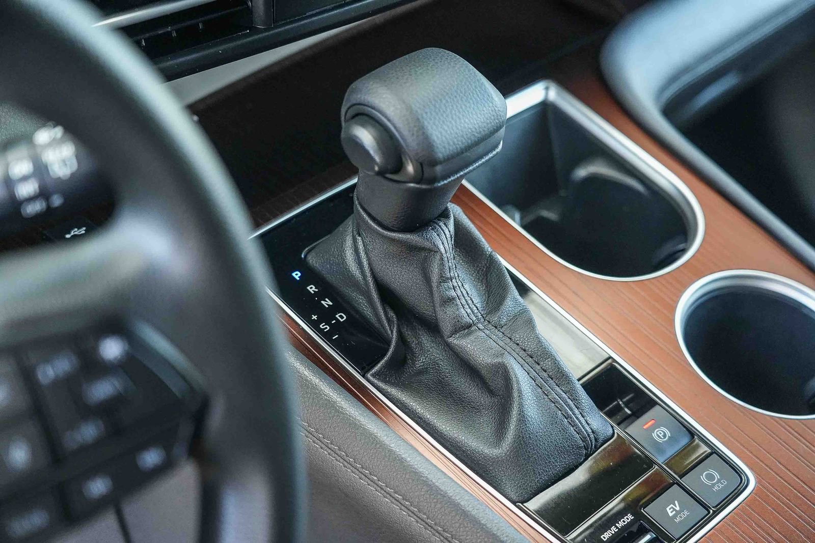 Used 2023 Toyota Sienna LE image 23