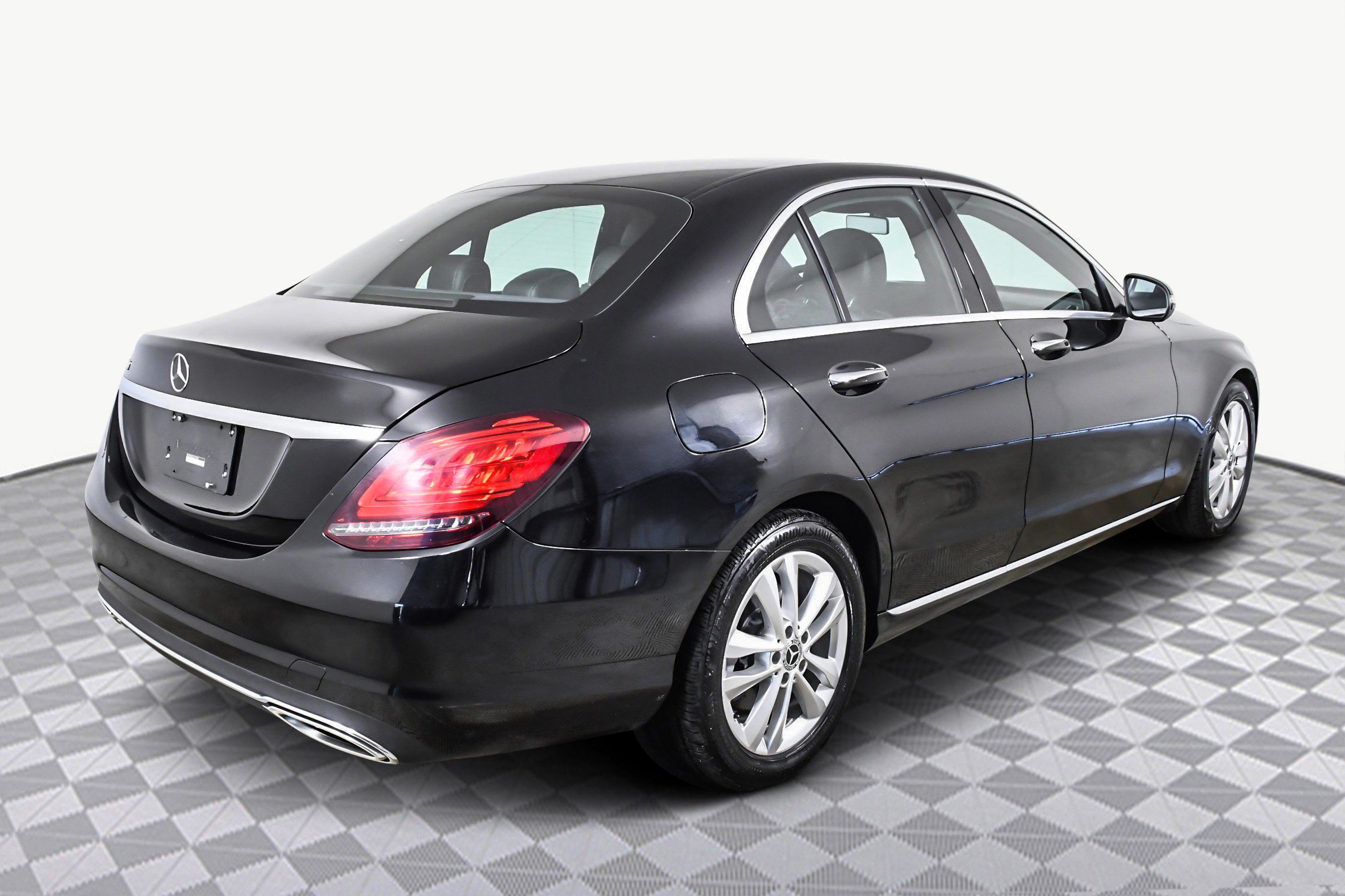 Used 2020 Mercedes-Benz C 300 Sedan image 8
