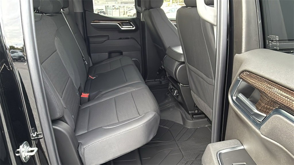 New 2026 Chevrolet Silverado 1500 LT w/ All Star Edition Plus image 10