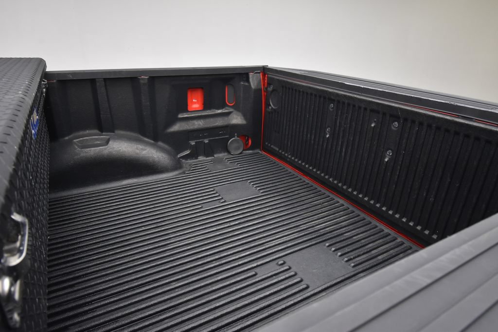 Used 2017 Ford F150 XL w/ Equipment Group 101A Mid AWD/4WD image 24