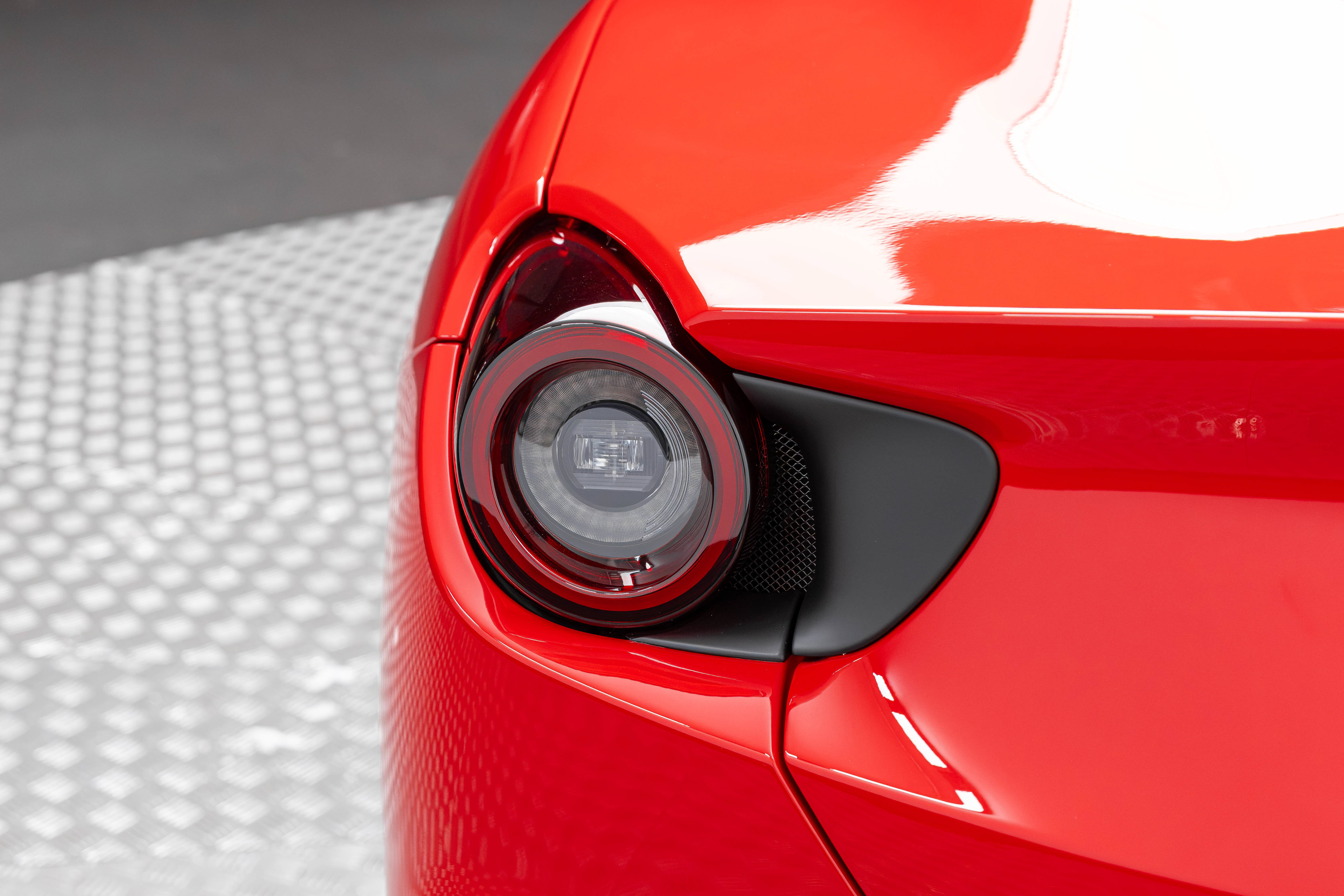 Used 2022 Ferrari Portofino M RWD image 59