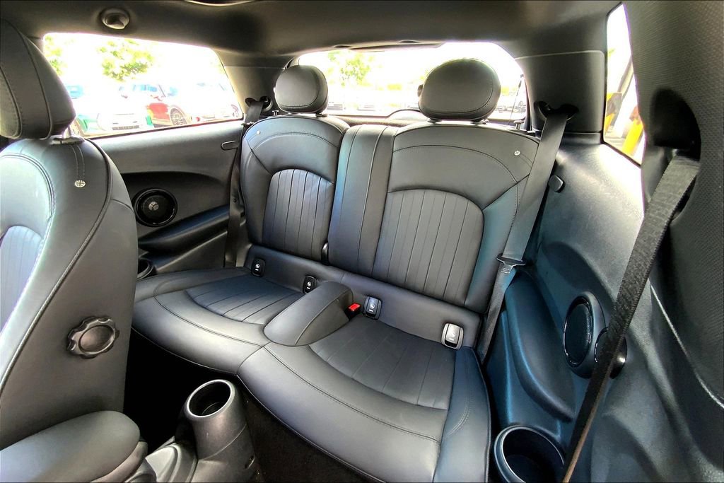 Certified 2024 MINI Cooper SE image 26