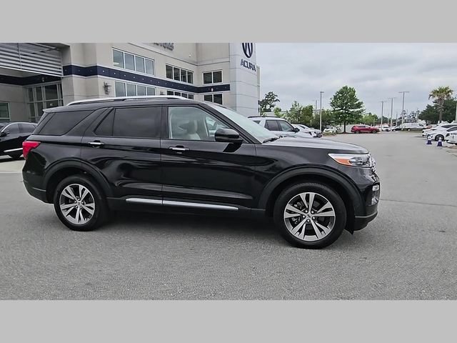 Used 2020 Ford Explorer Platinum w/ Premium Technology Package AWD/4WD image 30