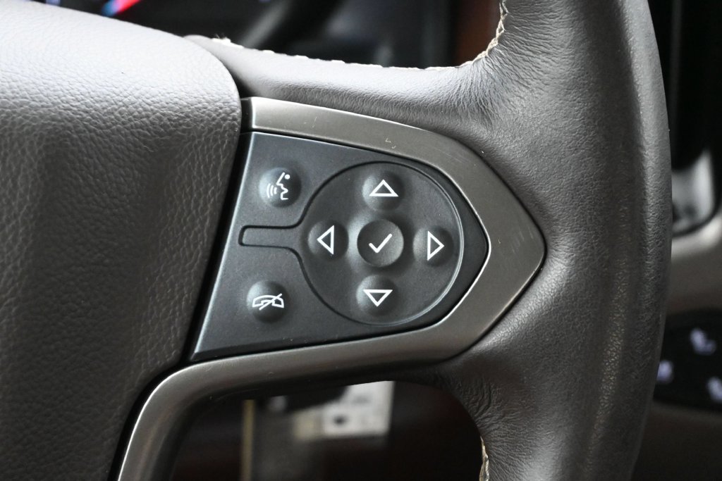 Used 2019 Chevrolet Silverado 2500 High Country w/ Duramax Plus Package AWD/4WD image 10
