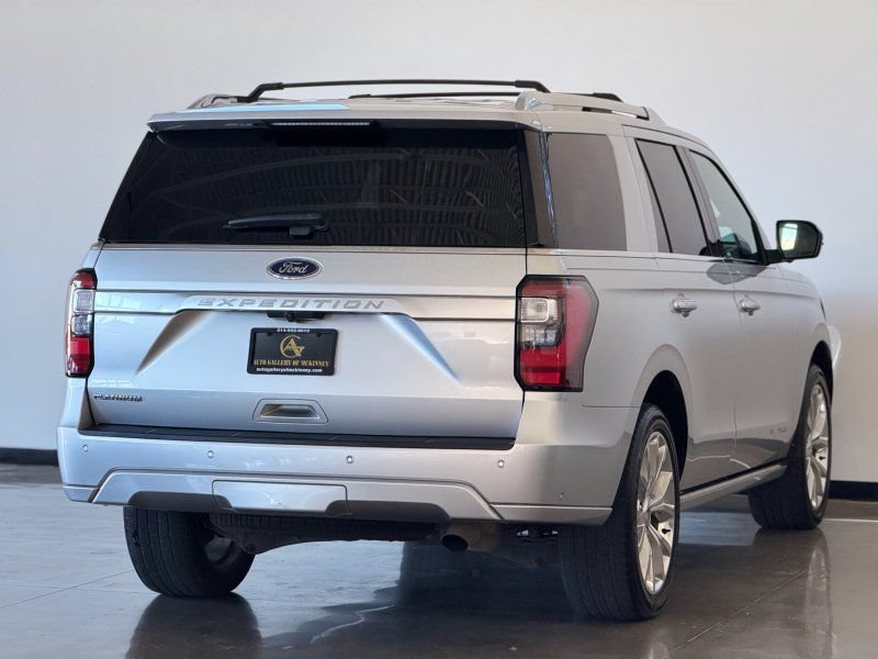 Used 2019 Ford Expedition Platinum AWD/4WD image 7