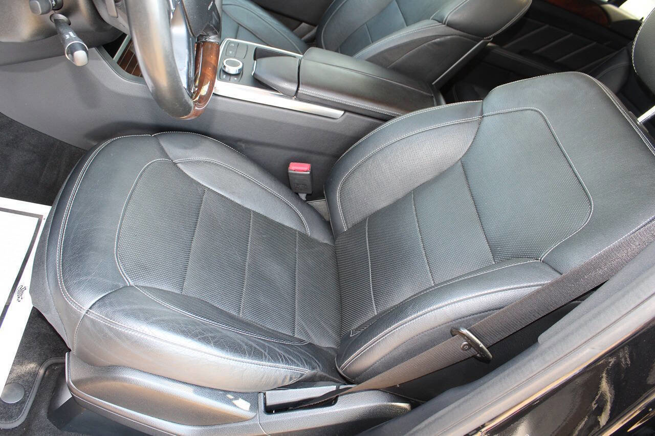 Used 2015 Mercedes-Benz GL 320 BlueTEC 4MATIC image 17