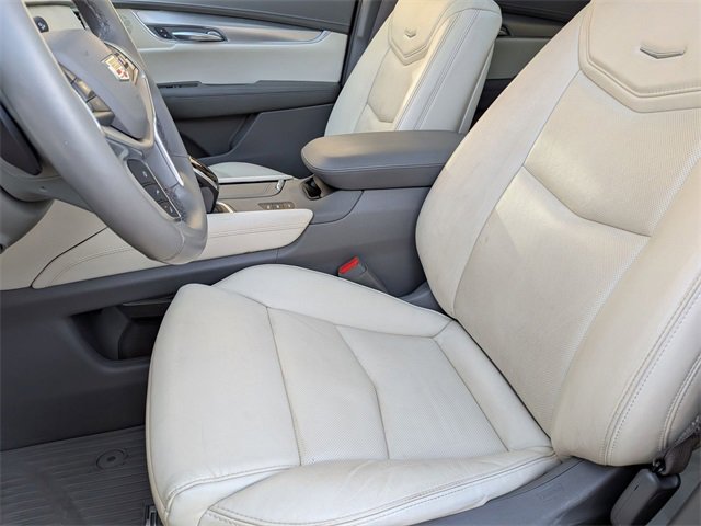 Used 2019 Cadillac XT5 Luxury image 21
