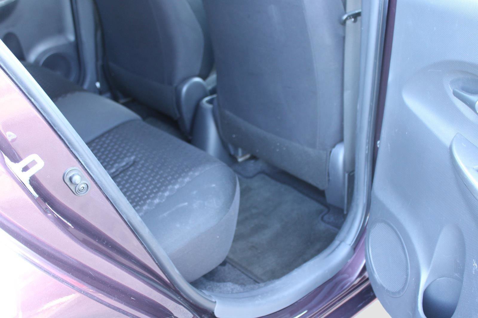 Used 2012 Scion xD image 42