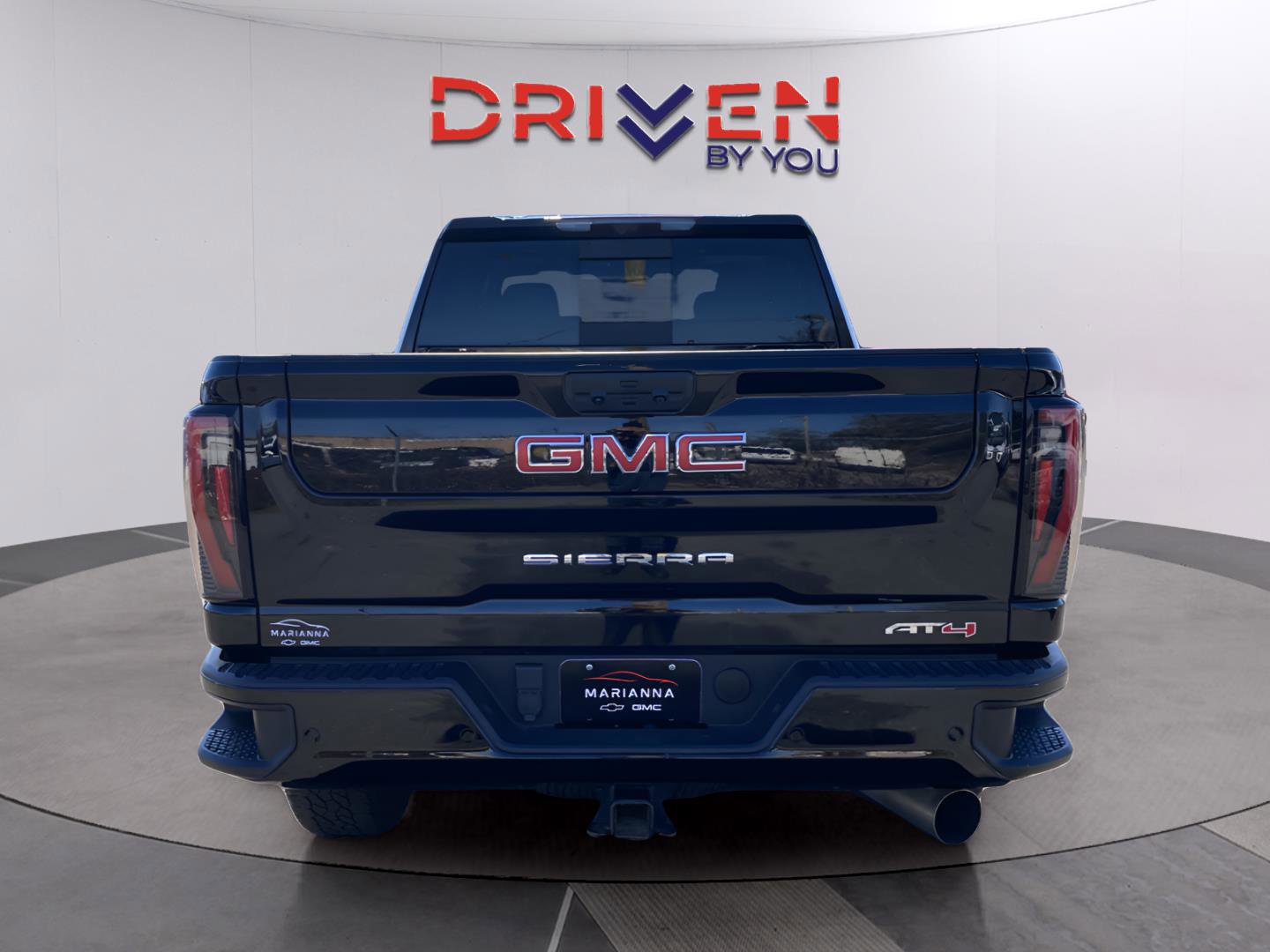 Used 2024 GMC Sierra 2500 AT4 w/ AT4 Premium Plus Package image 5