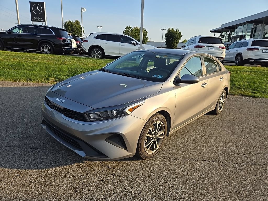 Used 2024 Kia Forte LXS FWD image 9