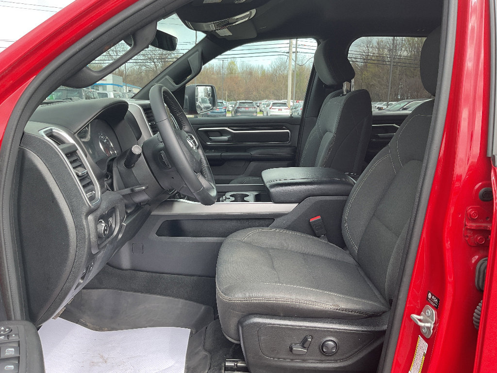 Used 2024 RAM 1500 Big Horn AWD/4WD image 8