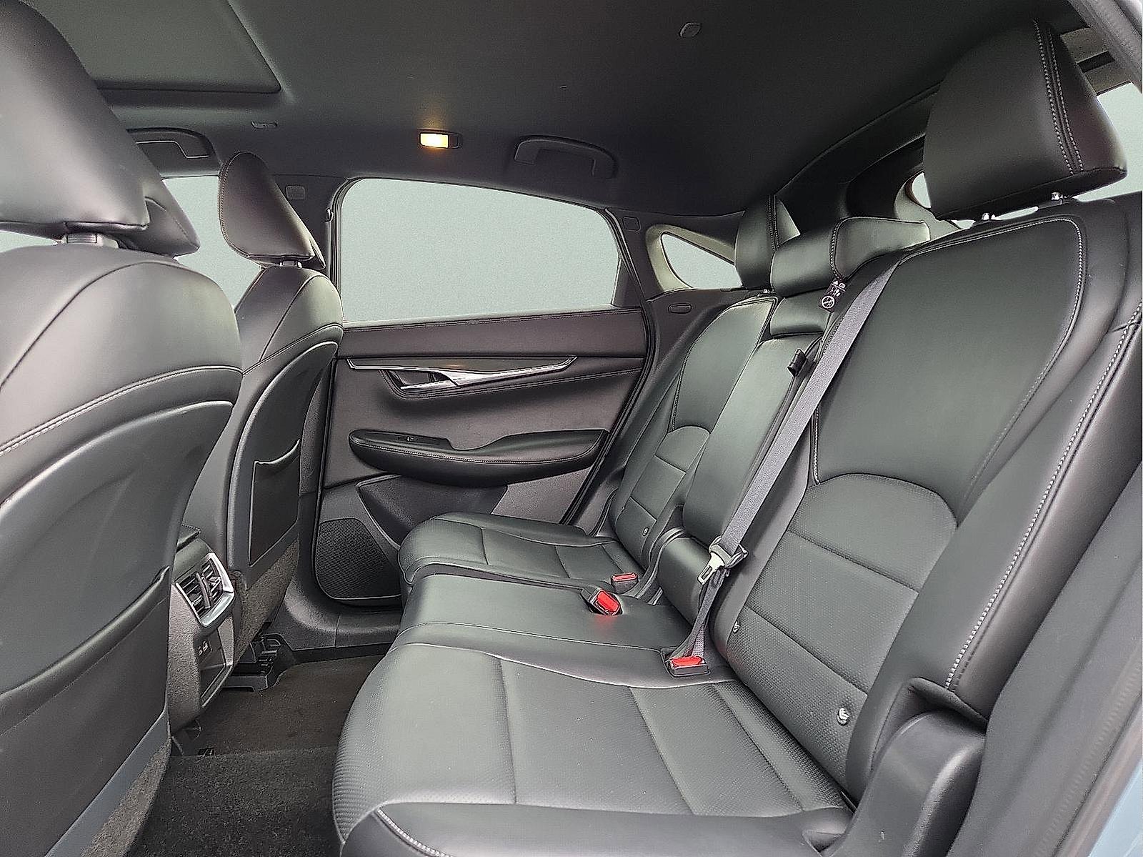 Used 2024 INFINITI QX55 Luxe image 10