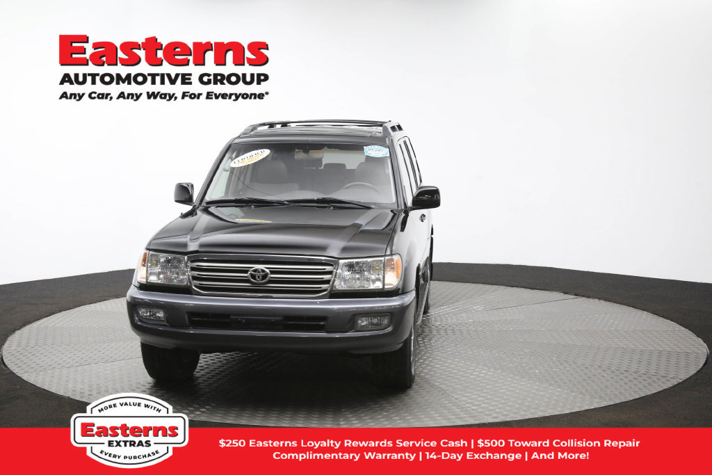 Used 2005 Toyota Land Cruiser w/ Convenience Pkg AWD/4WD image 57