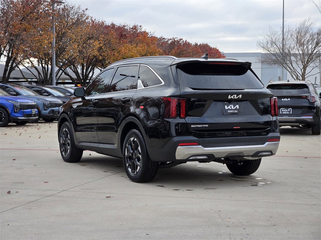 New 2026 Kia Sorento S image 3