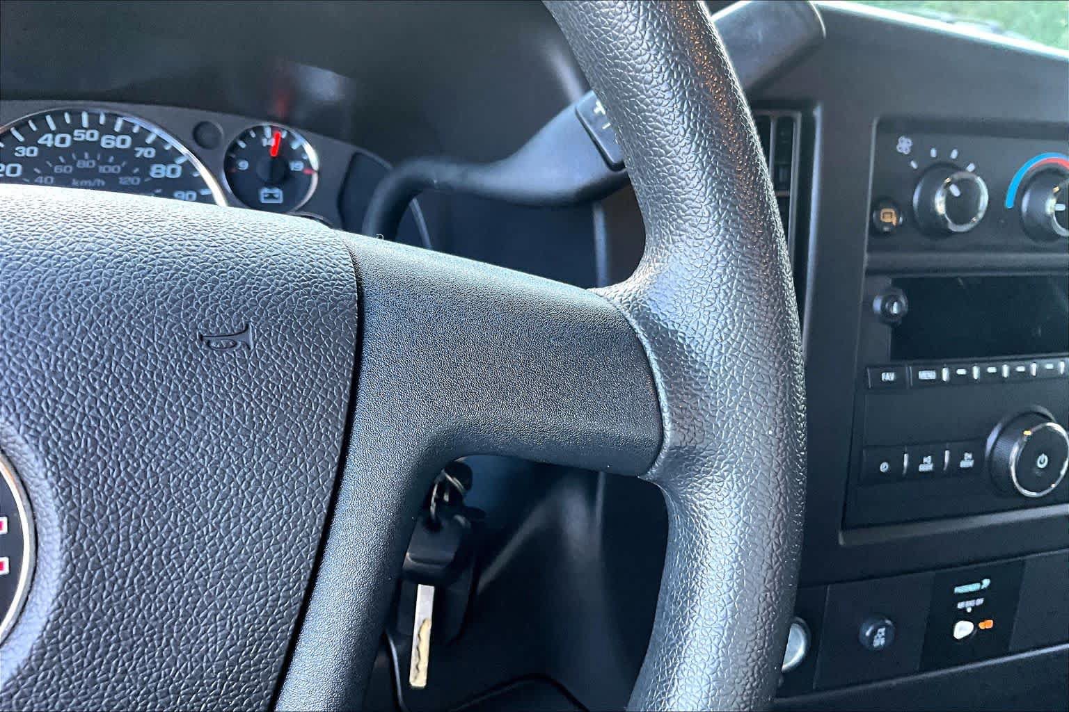 Used 2022 GMC Savana 2500 w/ Driver Convenience Package RWD image 21