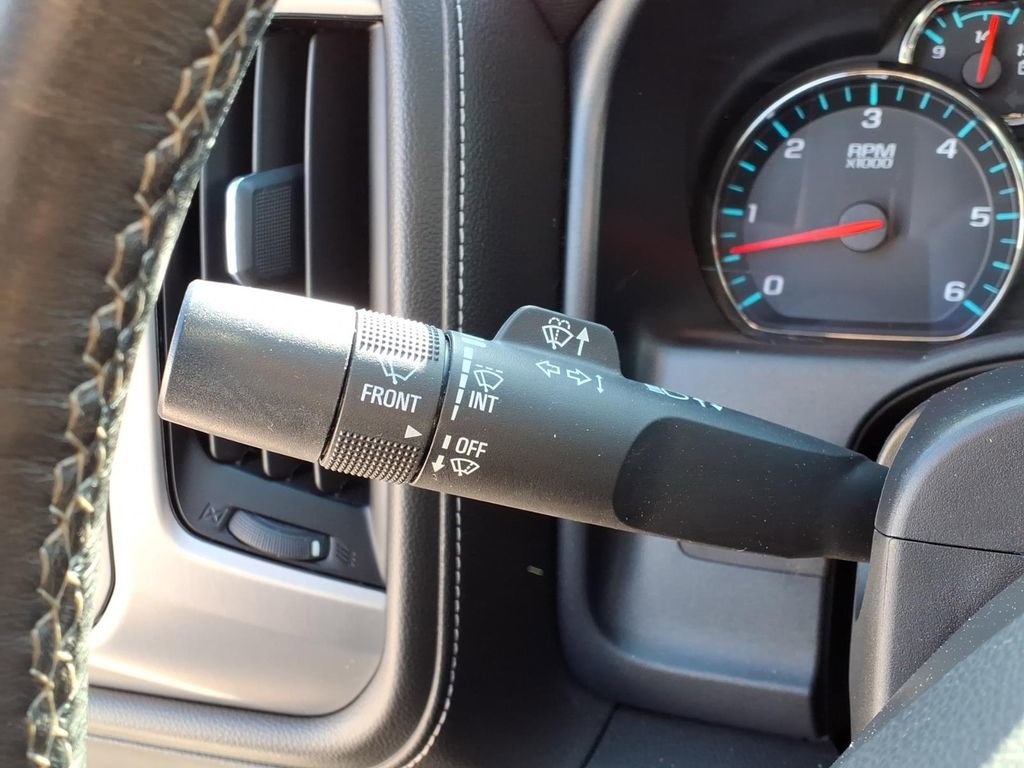 Used 2018 GMC Sierra 1500 SLT w/ SLT Premium Package image 27